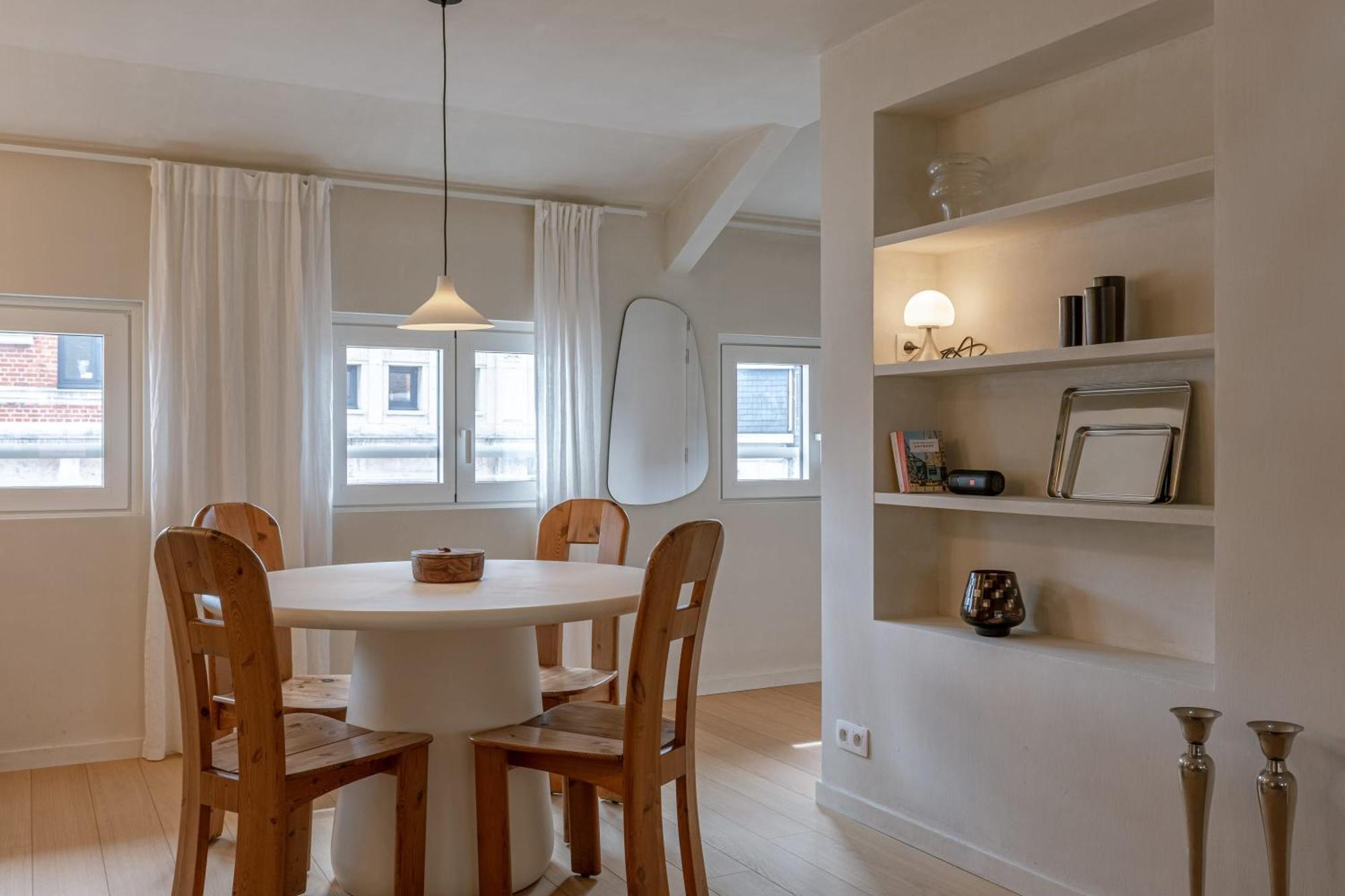 شقة Huswell - Urban Getaway For Two In The Heart Of أنتويرب المظهر الخارجي الصورة